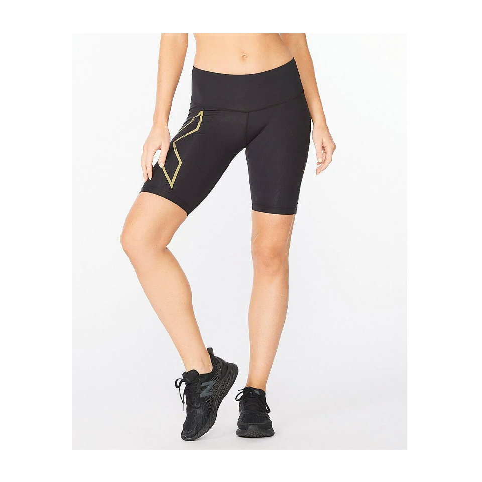 2XU Women's Light Speed Mid-Rise Compression Shorts Black/Gold Reflect -  Play Stores Inc